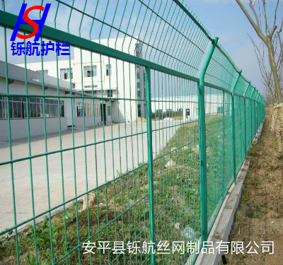 護欄網(wǎng)的種類有哪些？